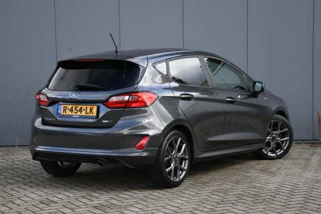 Ford Fiesta (2022) thumbnail 5