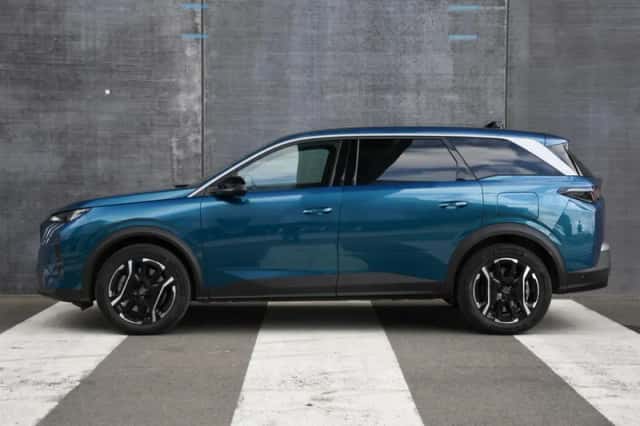 Peugeot 5008 (2026) thumbnail 3