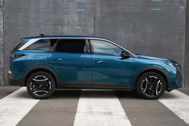 Peugeot 5008 (2026) thumbnail 4