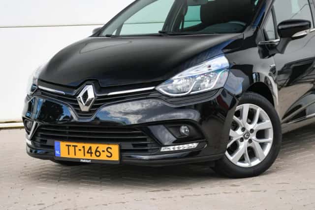 Renault Clio (2018) thumbnail 2