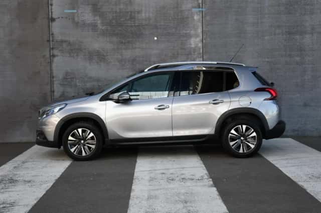 Peugeot 2008 (2018) thumbnail 3