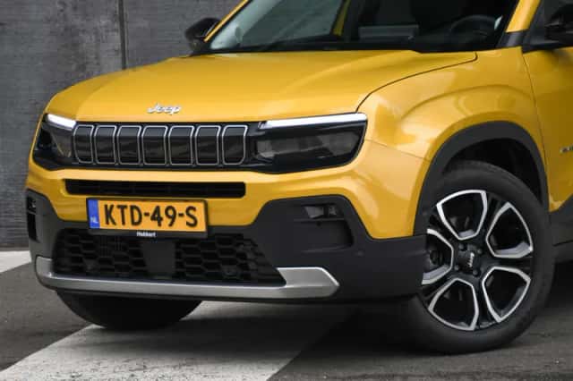 Jeep Avenger (2025) thumbnail 2