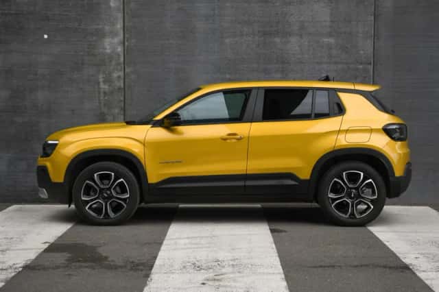 Jeep Avenger (2025) thumbnail 3