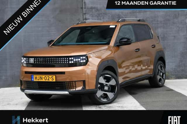 Fiat Grande Panda (2025) thumbnail 1