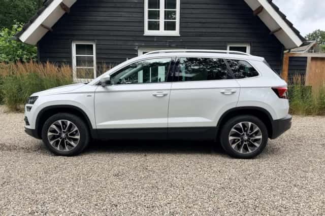 Škoda Karoq (2020) thumbnail 4