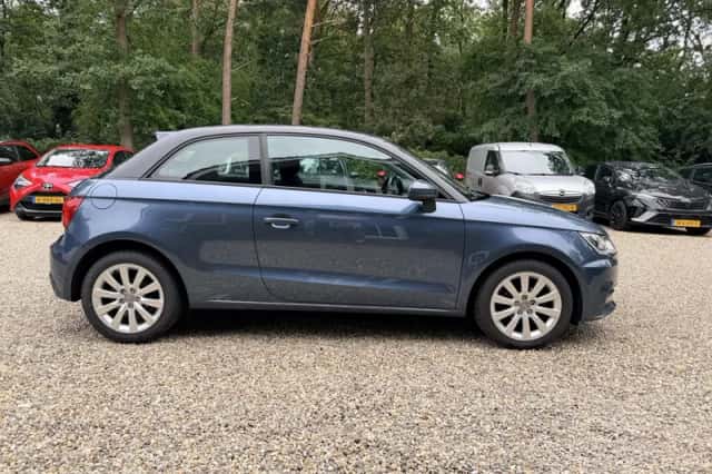 Audi A1 (2015) thumbnail 5