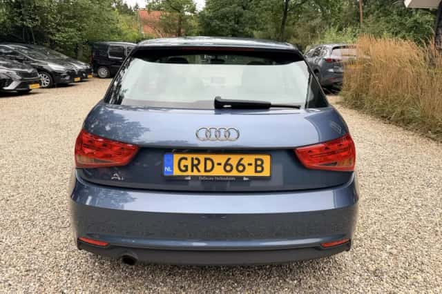 Audi A1 (2015) thumbnail 6