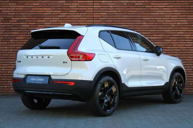 Volvo XC40 (2026) thumbnail 2