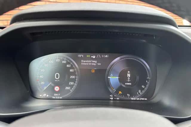 Volvo XC40 (2022) thumbnail 6