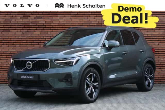Volvo XC40 (2026) thumbnail 1