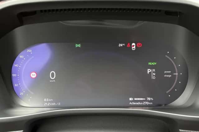 Volvo XC40 (2022) thumbnail 6