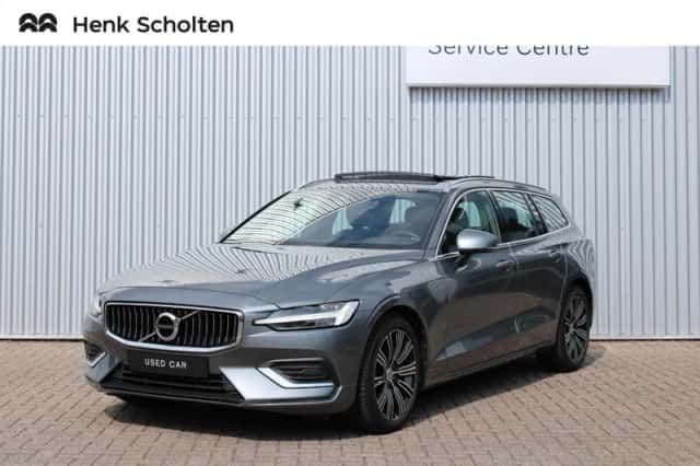 Volvo V60 (2019) thumbnail 1