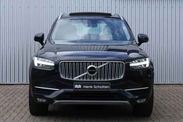 Volvo XC90 (2019) thumbnail 3