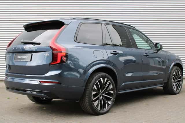 Volvo XC90 (2026) thumbnail 2