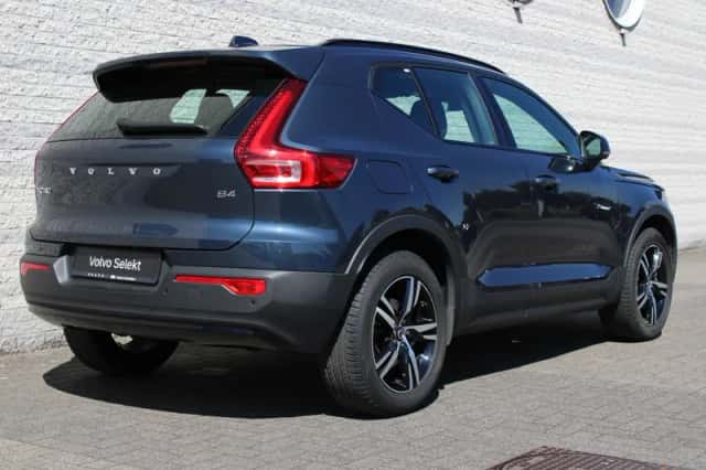 Volvo XC40 (2025) thumbnail 6