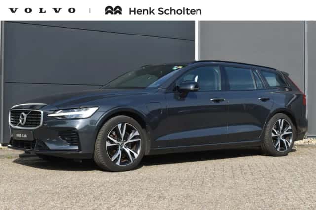 Volvo V60 (2019) thumbnail 1