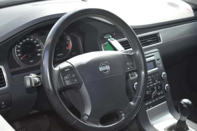 Volvo V70 (2007) thumbnail 4