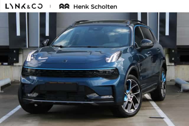 Lynk & Co 01 (2022) thumbnail 1