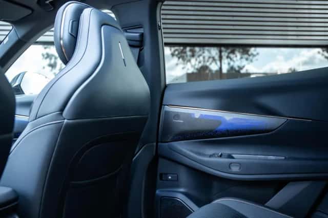 Lynk & Co 08 (2026) thumbnail 5