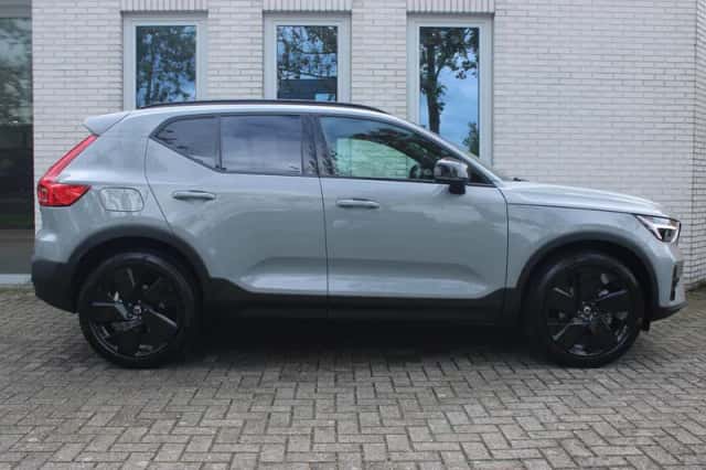 Volvo XC40 (2026) thumbnail 5