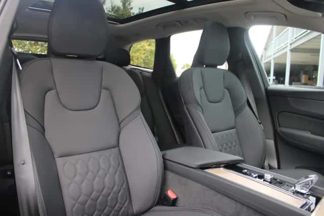 Volvo XC60 (2026) thumbnail 5
