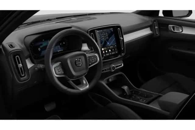 Volvo XC40 (2026) thumbnail 3
