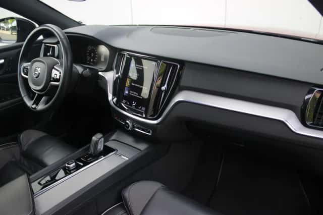 Volvo S60 (2021) thumbnail 4