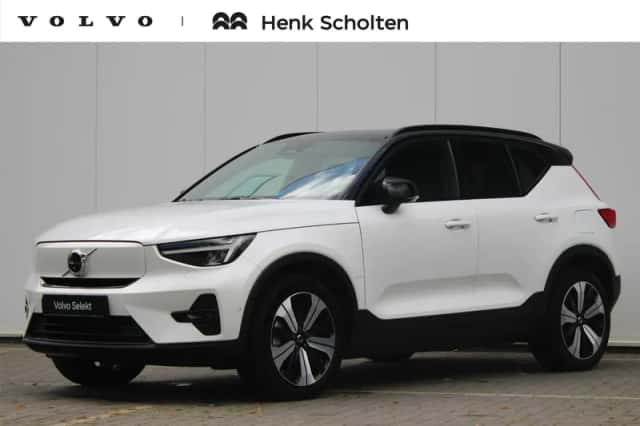 Volvo XC40 (2023) thumbnail 1