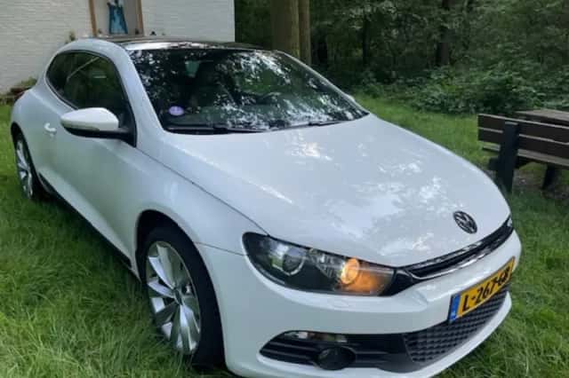 Volkswagen Scirocco (2009) thumbnail 4