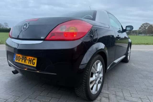 Opel Tigra (2004) thumbnail 4