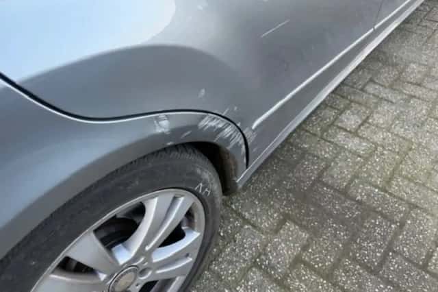 Mercedes-Benz E-Klasse (2011) thumbnail 6