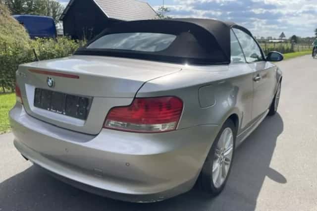 BMW 1-Serie (2009) thumbnail 2