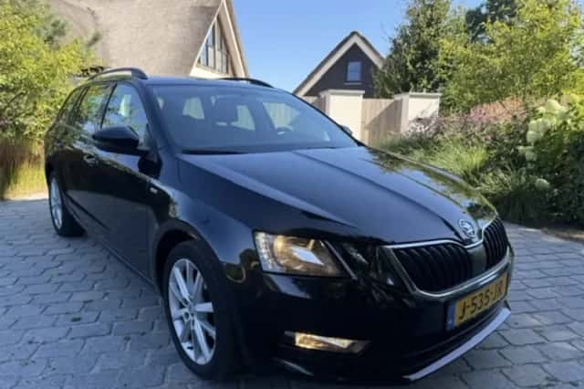 Škoda Octavia (2020) thumbnail 1