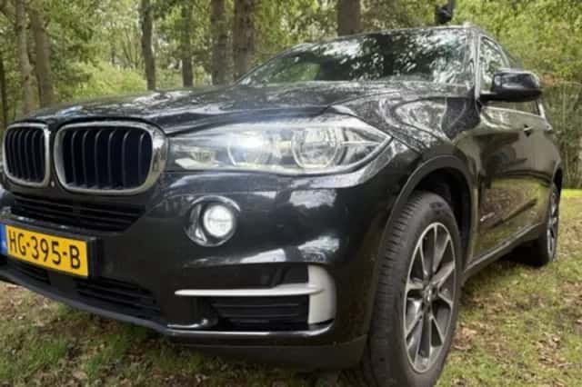 BMW X5 (2015) thumbnail 1