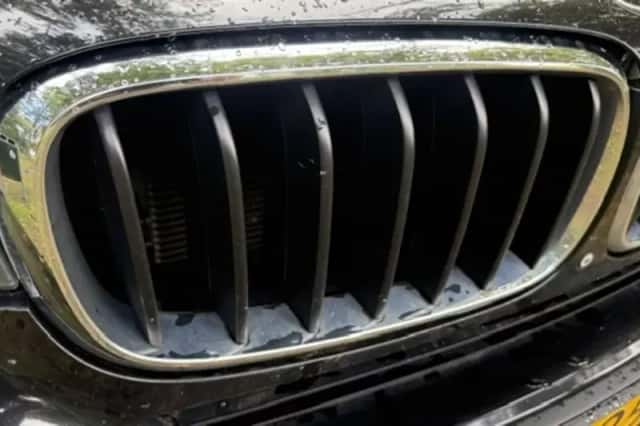 BMW X5 (2015) thumbnail 2