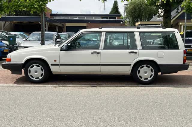 Volvo 940 (1994) thumbnail 3