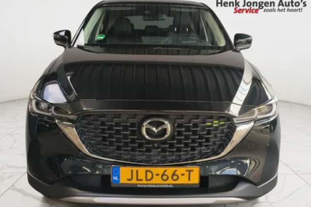 Mazda CX-5 (2023) thumbnail 3