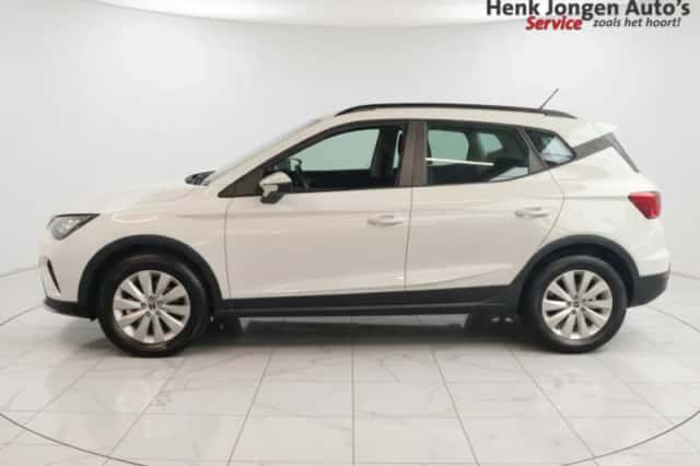 SEAT Arona (2024) thumbnail 5