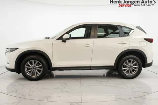 Mazda CX-5 (2023) thumbnail 5