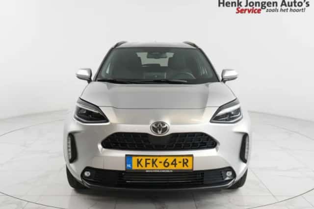 Toyota Yaris Cross (2025) thumbnail 3