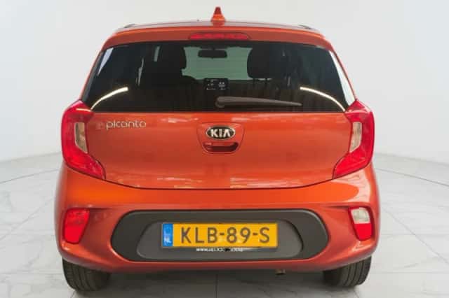 Kia Picanto (2021) thumbnail 1