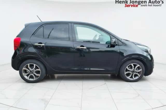 Kia Picanto (2021) thumbnail 2