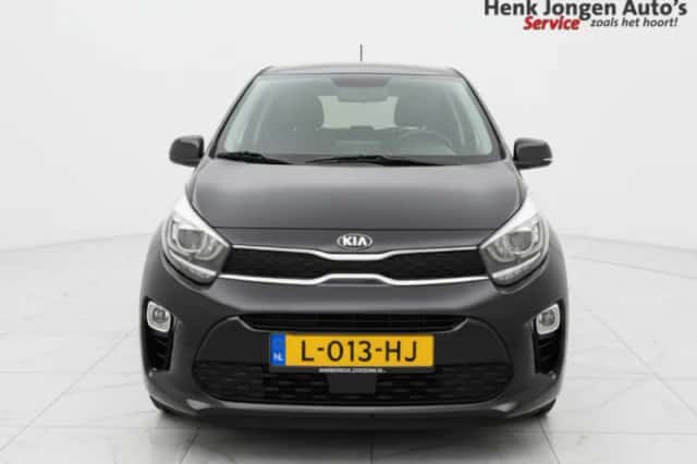 Kia Picanto (2021) thumbnail 3