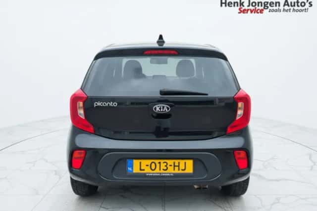 Kia Picanto (2021) thumbnail 4
