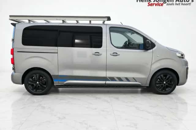 Peugeot Expert (2020) thumbnail 3