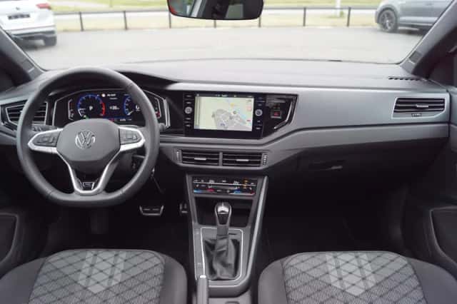 Volkswagen Polo (2024) thumbnail 4