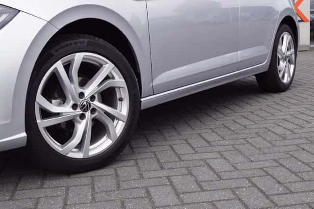 Volkswagen Polo (2024) thumbnail 6