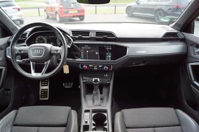 Audi Q3 Sportback (2021) thumbnail 4