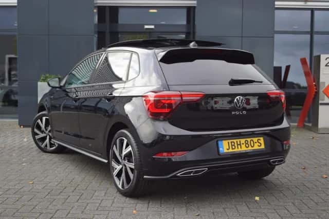 Volkswagen Polo (2024) thumbnail 2