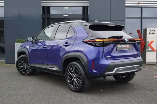 Toyota Yaris Cross (2022) thumbnail 2